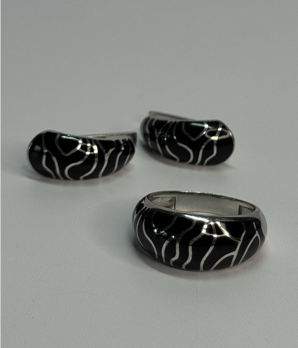 925 Sterling Silver Enamel Ring & Earrings Set Size 9